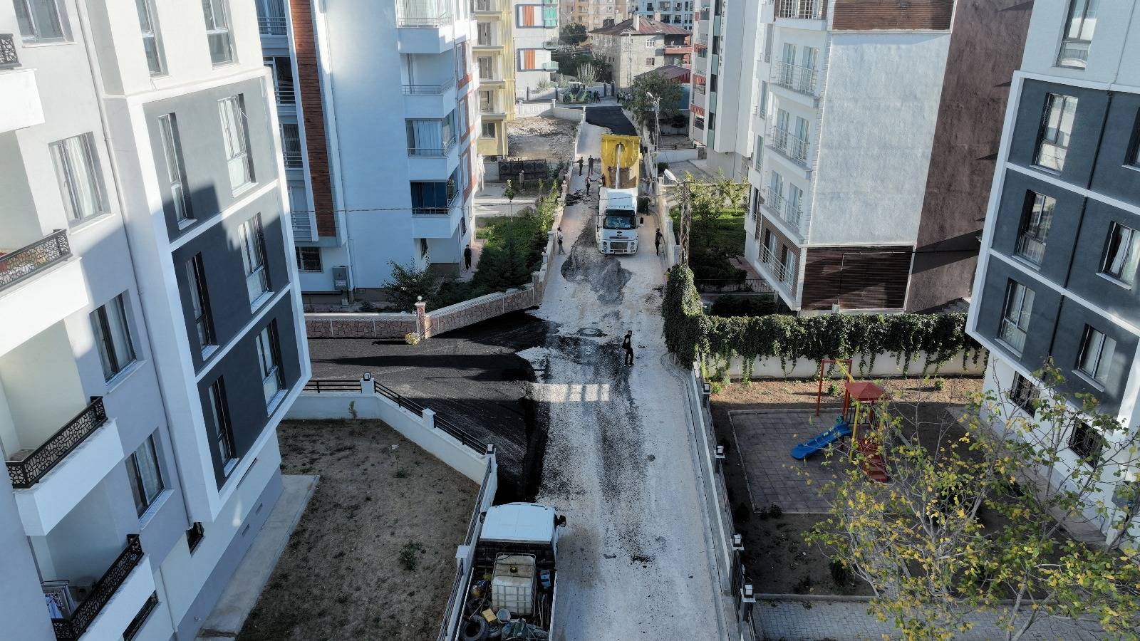 Yoğurtçuoğlu Sokak Yeniden Asfaltla Buluştu