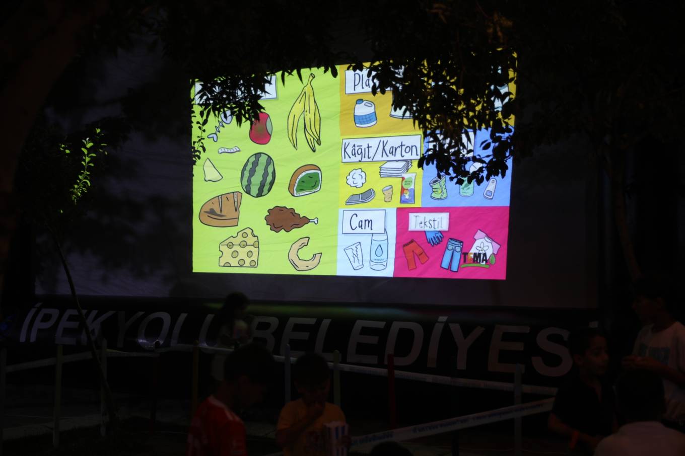 İpekyolu’nda Çocuklar “Sıfır Atık Bilinci” Etkinliğinde Eğlenerek Öğrendi