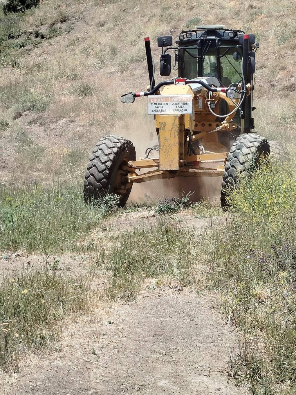 İpekyolu Belediyesi’nden Kırsal Mahallelere Tarımsal Destek
