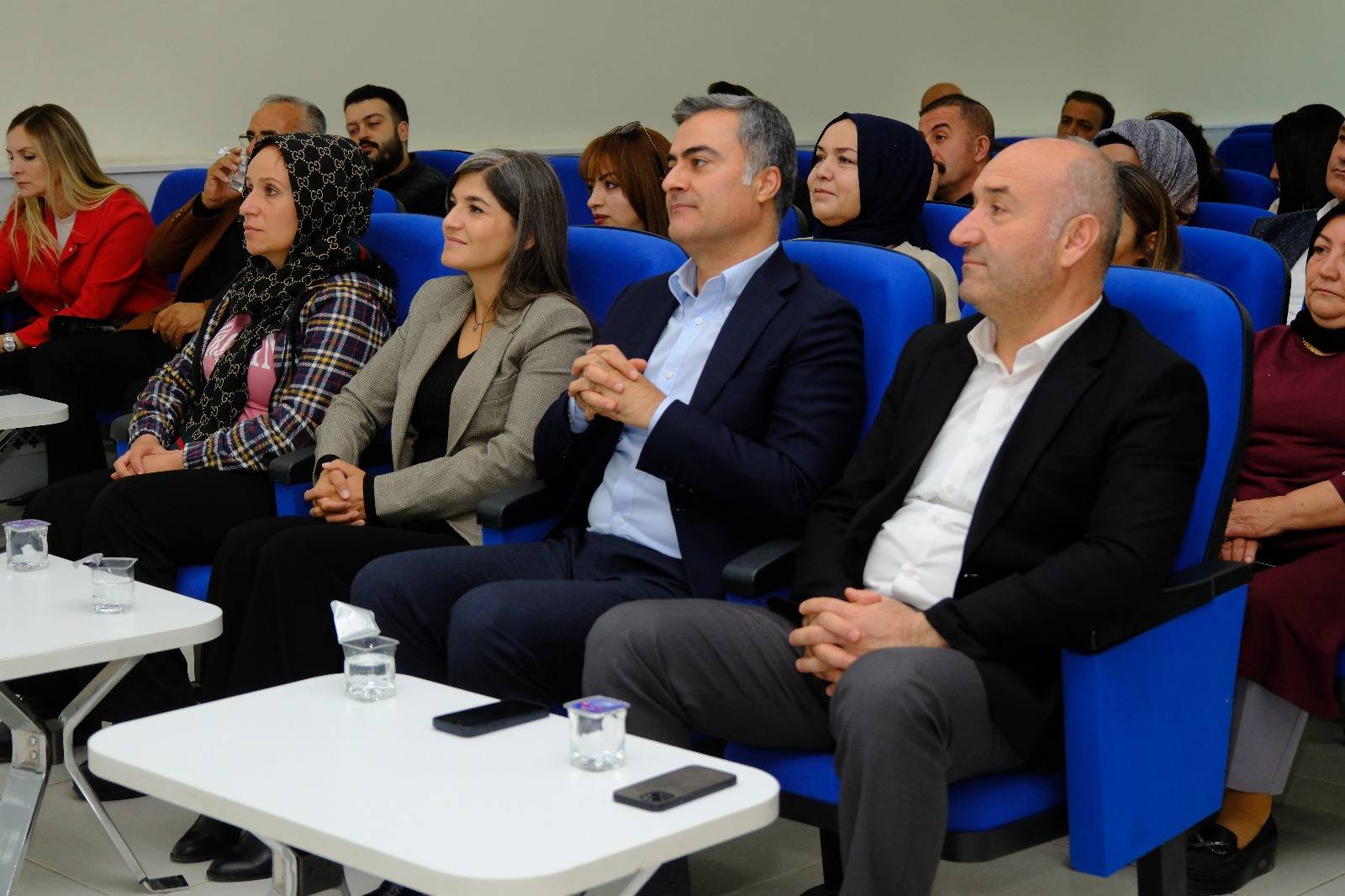 Şedal ve Zeydan İpekyolu Meclisinde: Rojin Cinayetinin Takipçisiyiz