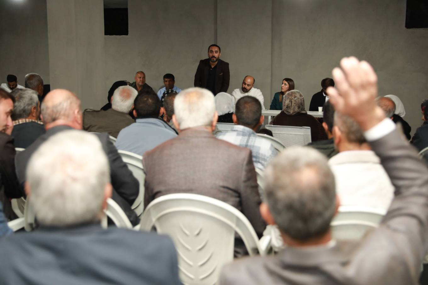 İpekyolu Belediyesi, Hacıbekir ve Serhat Mahallesi'nde Halkla Buluştu