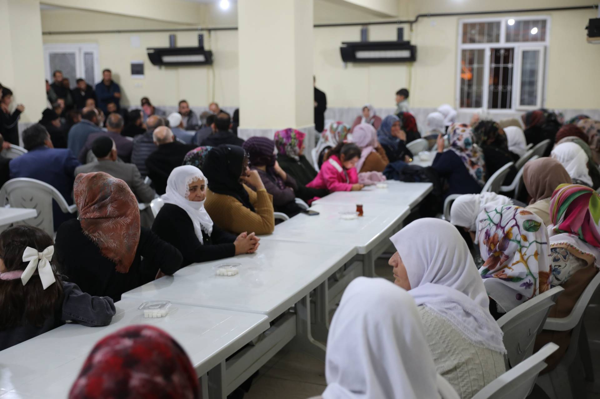 İpekyolu Belediyesi Halk Toplantılarına Bostaniçi ve Karşıyaka’da Devam Etti