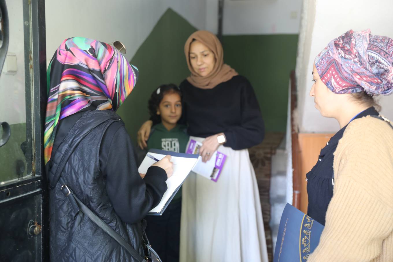 Kadın Politikaları Müdürlüğü Hatuniye’de Saha Çalışması Yaptı