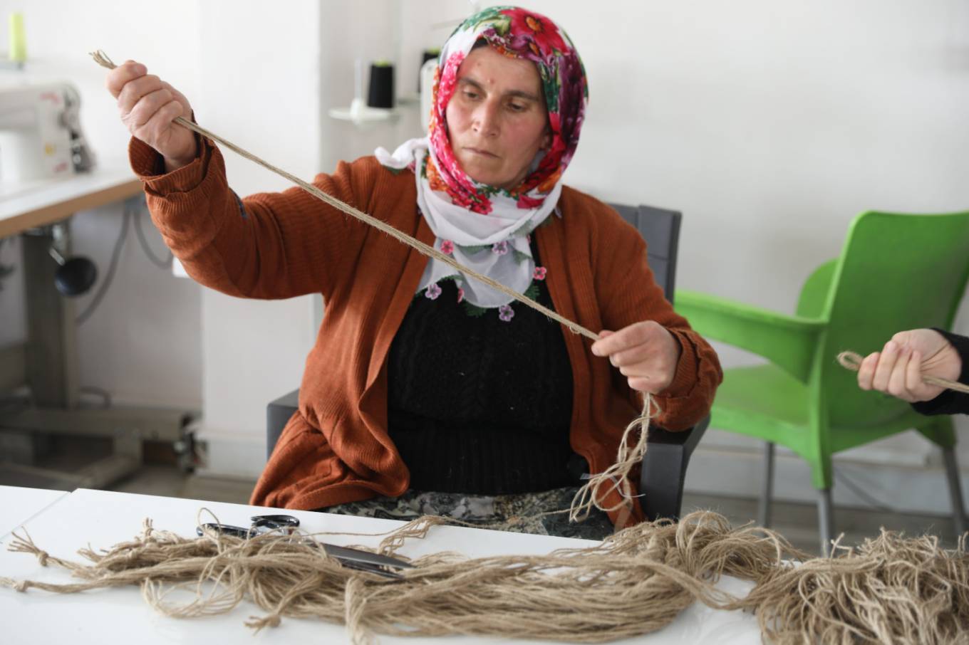 İpekyolu’nda 8 Mart’ın Hazırlıkları Kadınların Emeğiyle Örülüyor
