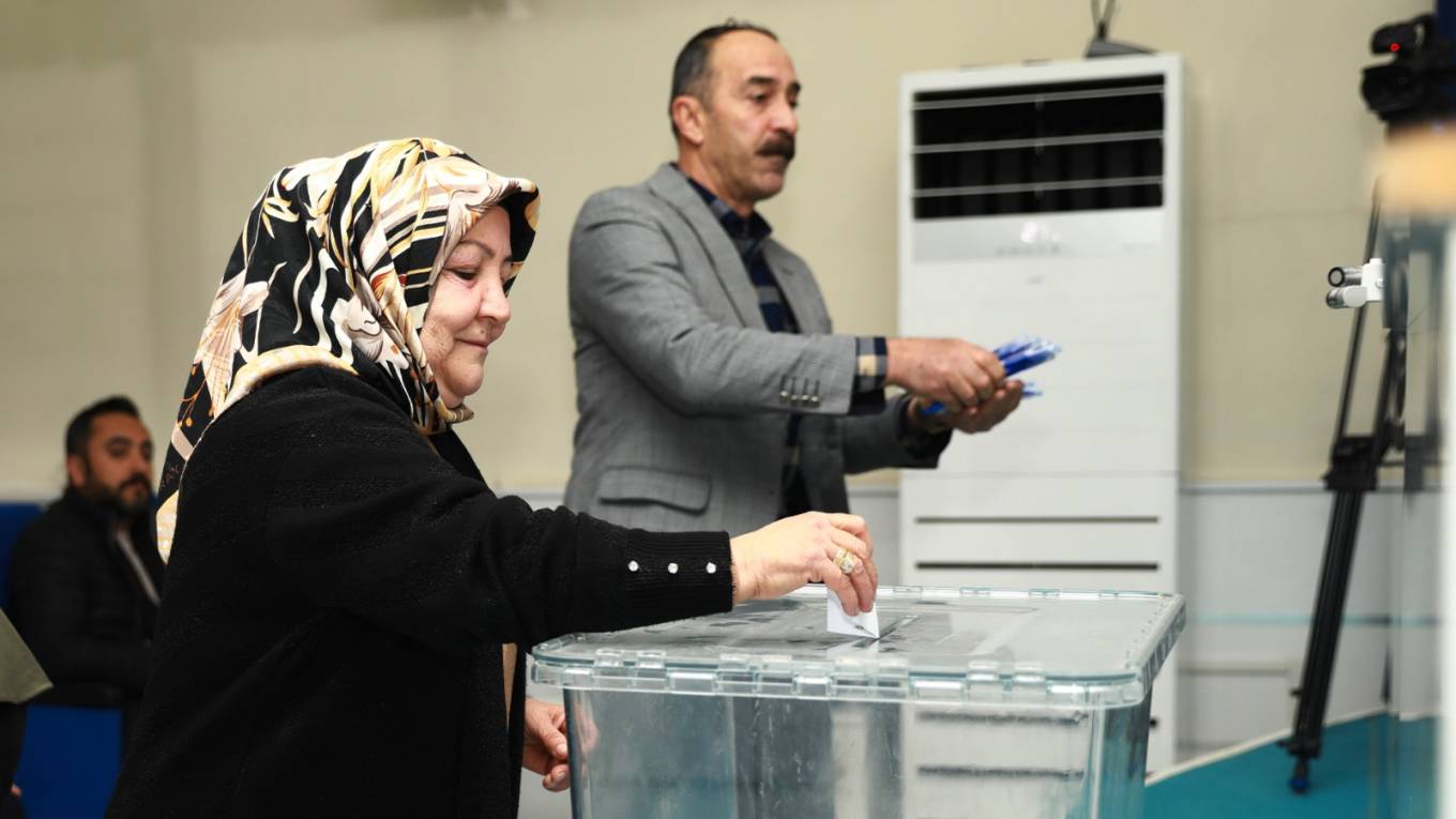 İpekyolu Belediye Meclisi’nden Yaşlı ve Engelliler İçin Önemli Adım