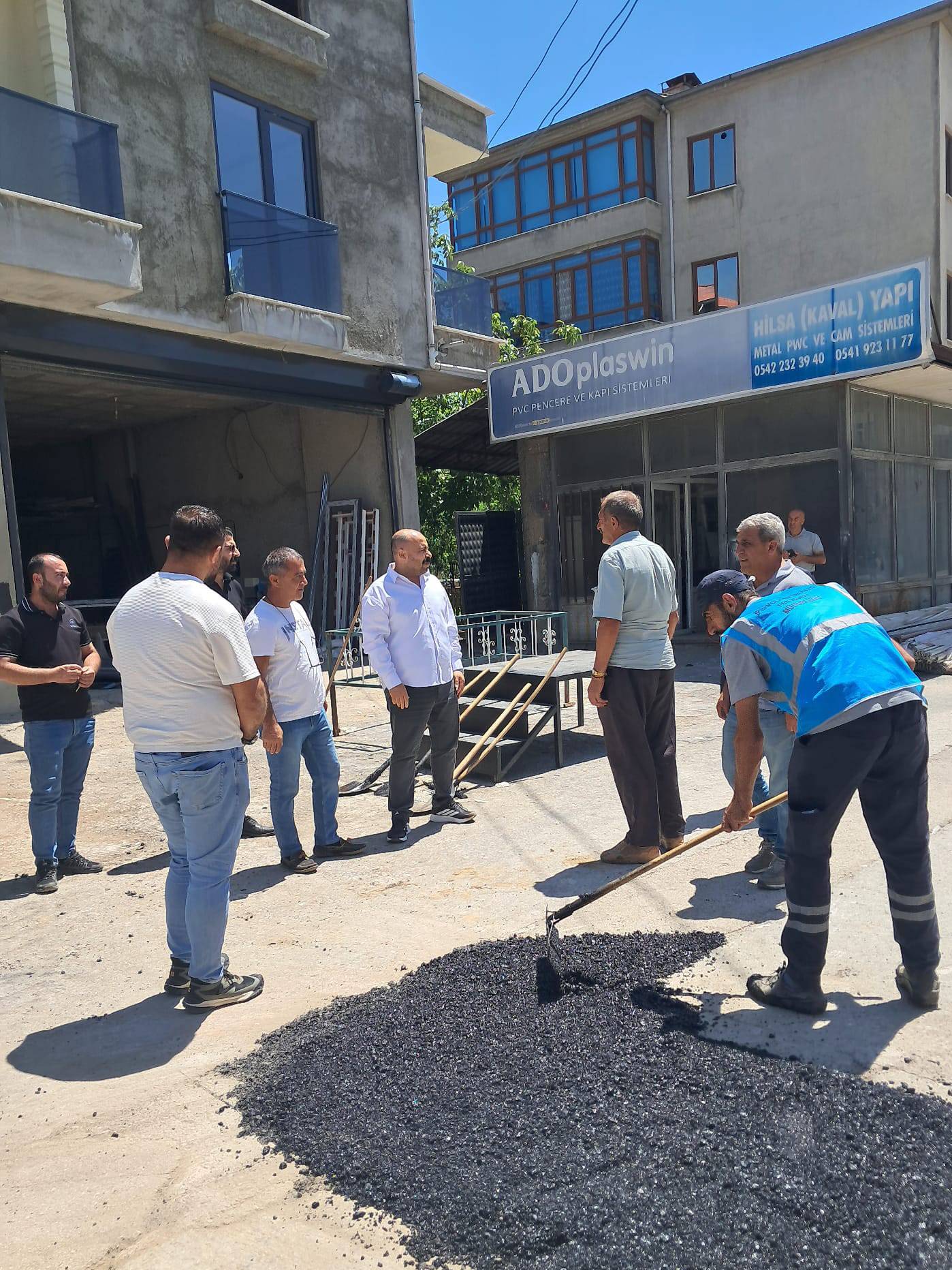 Eşbaşkan Yardımcısı Ergün ve Meclis Üyeleri Yol Çalışmalarını Yerinde İnceledi