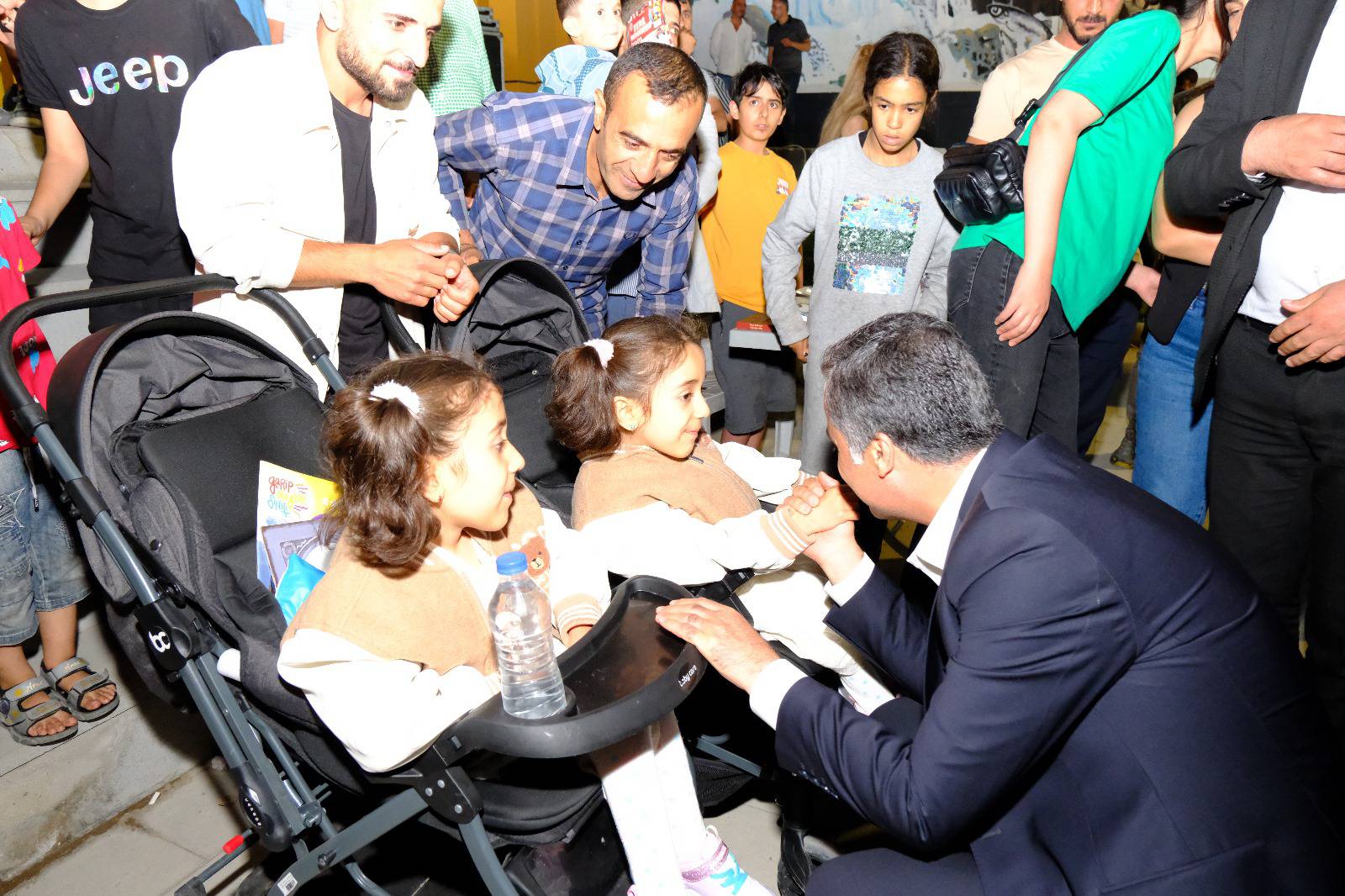 VAN’DA SMA HASTASI ÇOCUKLAR İÇİN DAYANIŞMA ETKİNLİĞİ DÜZENLENDİ