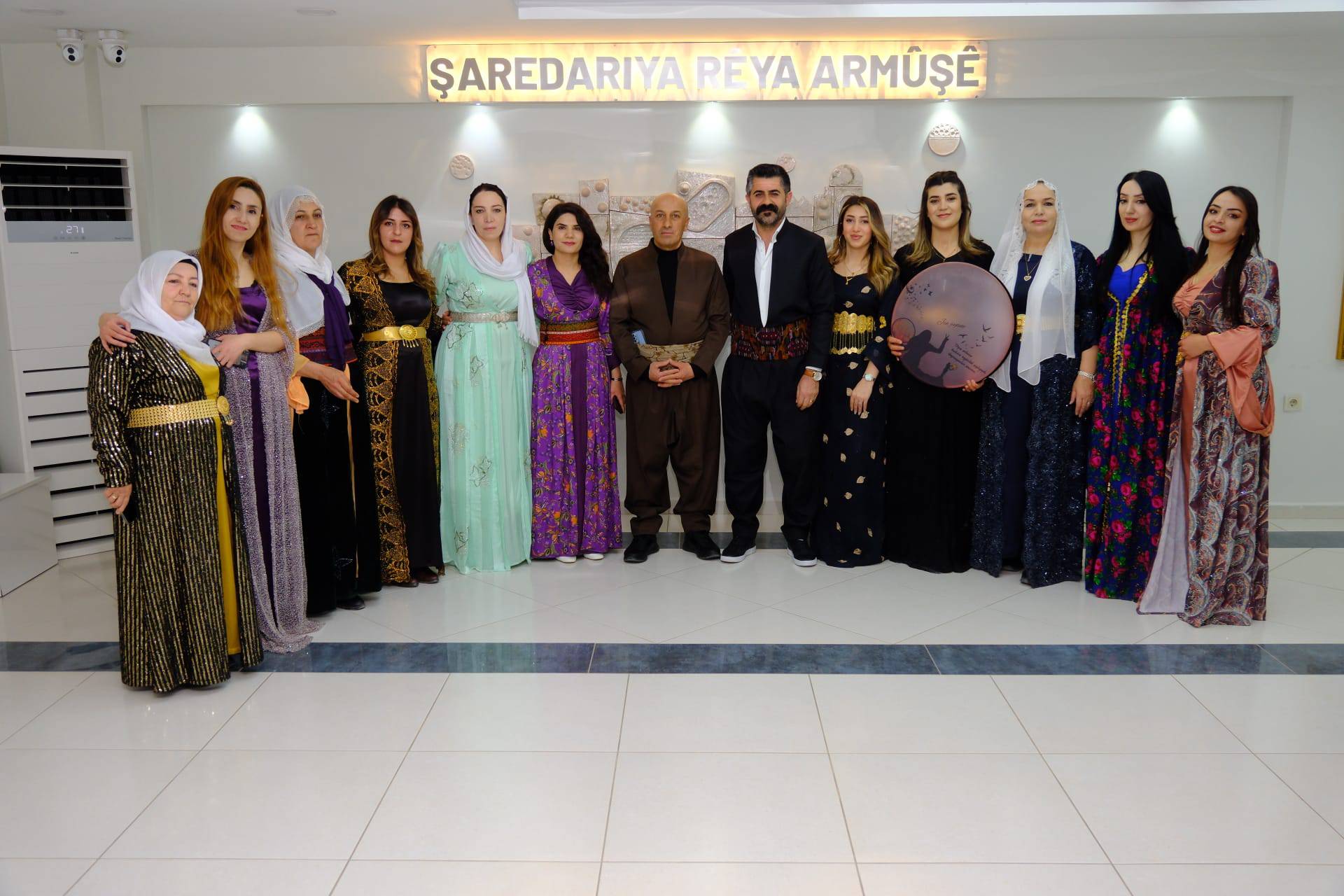 İpekyolu Meclisi’ne 8 Mart Coşkusu